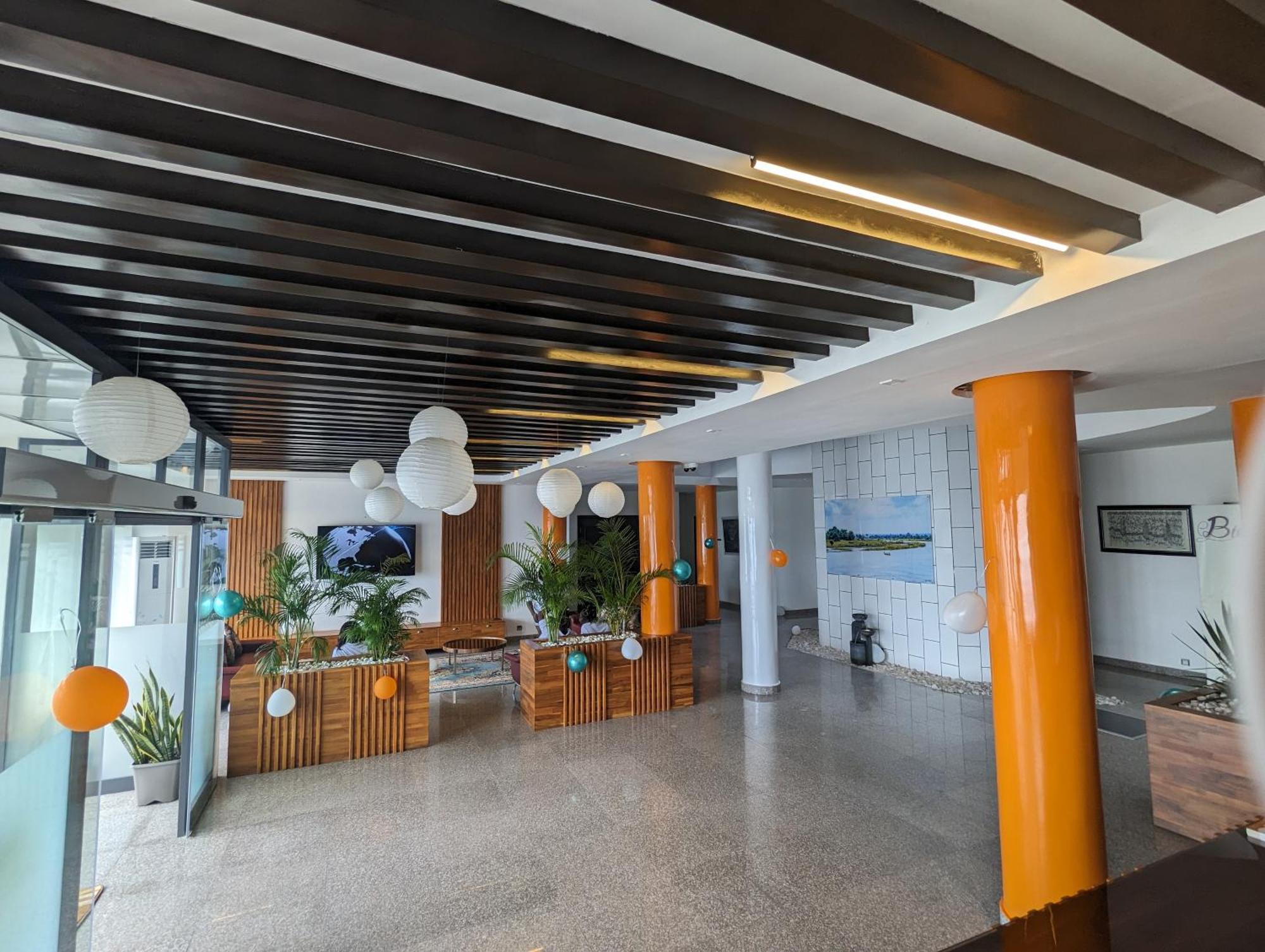 Les Ombrelles Appart'Hotel Cotonou Bagian luar foto