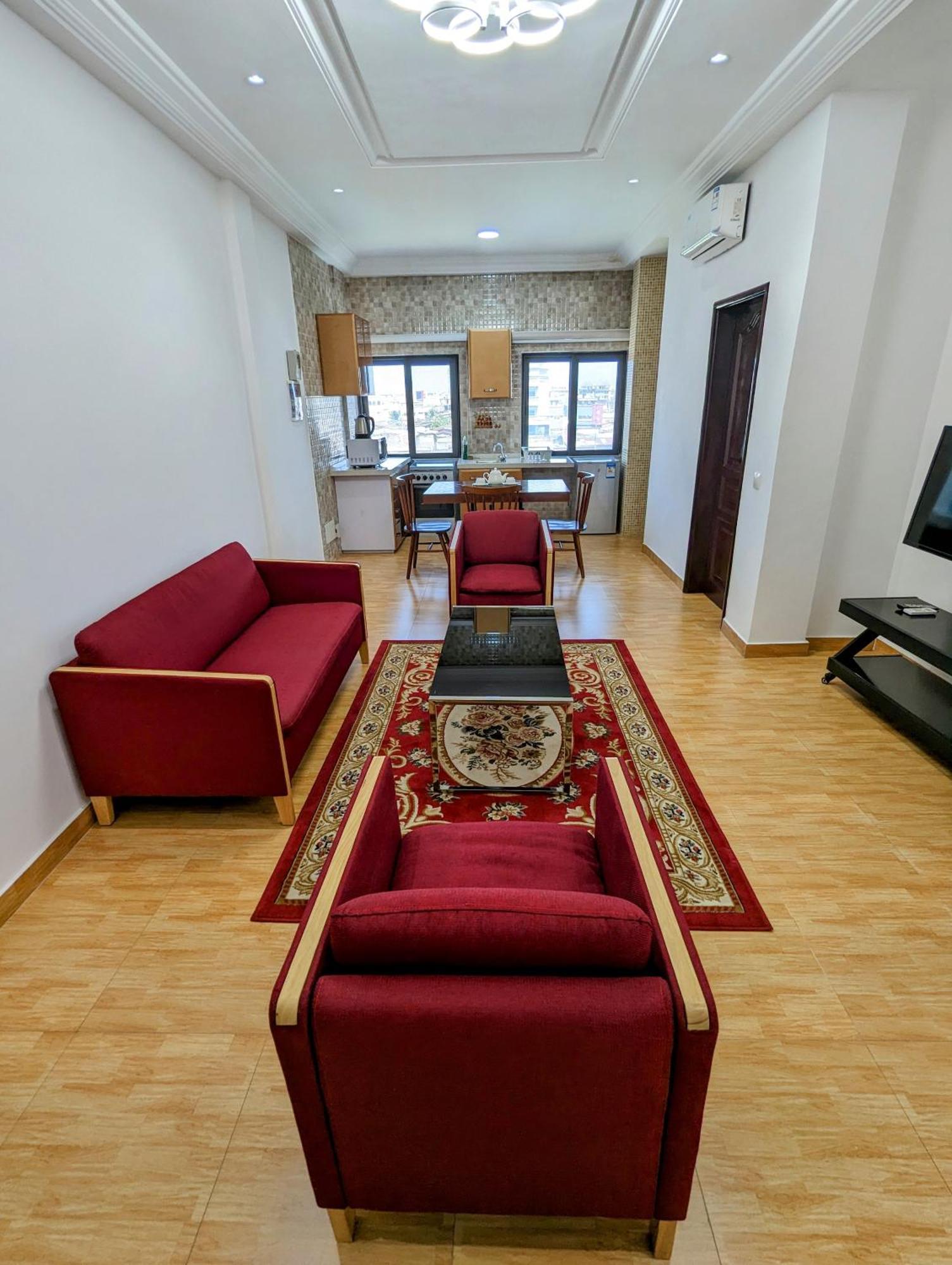 Les Ombrelles Appart'Hotel Cotonou Bagian luar foto