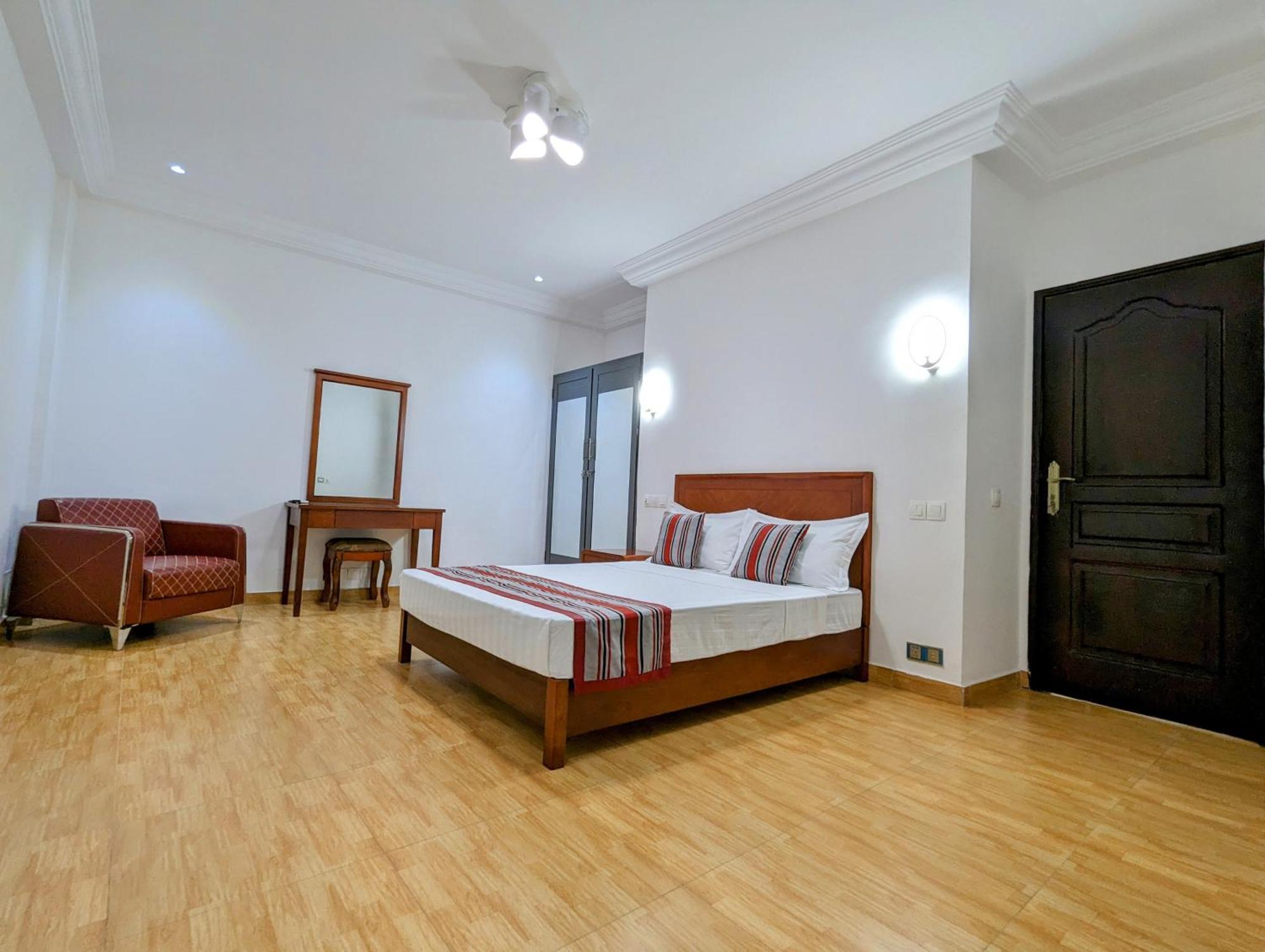 Les Ombrelles Appart'Hotel Cotonou Bagian luar foto